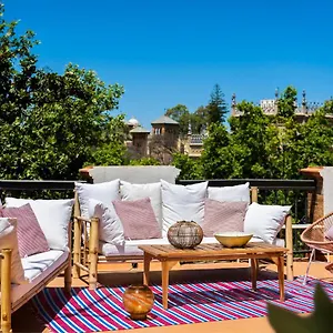 Alfonso, Restored Palace House With Gardens And Monuments Views Seville